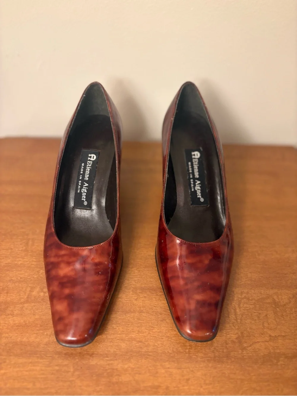 Vintage Tortoise Shell Patent Leather Kitten Heals by Etienne Aigner size 6